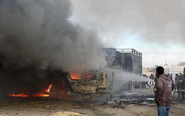 Rusiya humanitar yardım karvanını bombaladı