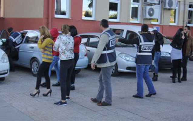 Fahişəlik edən gürcüstanlı dövlət işçiləri saxlanıldı