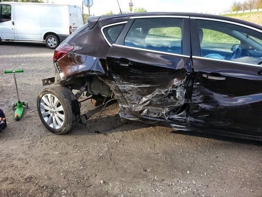 Keçmiş deputatın qardaşı qəza törədib