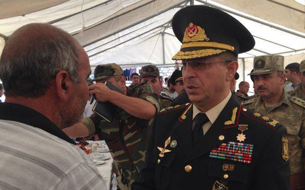 Rövşən Əkbərov Bakı korpusunun rəhbərliyinə gətirildi