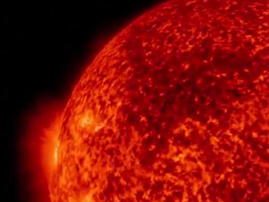 Günəşdə PARTLAYIŞ