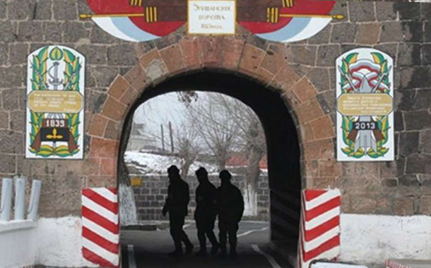 Ermənistanda daha bir rus hərbçisi öldü