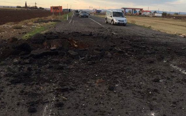 PKK polis maşınını partlatdı
