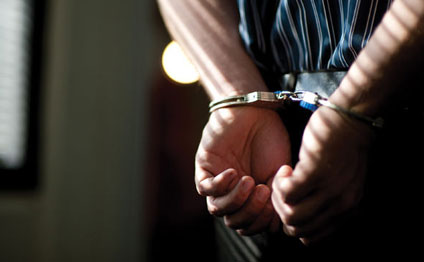 Bakıda polisləri bıçaqlayan şəxs ələ keçdi