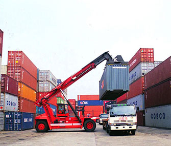 Xarici ticarətdə 9,3 milyard dollarlıq azalma