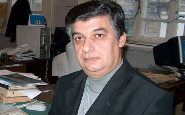 Millət vəkilinə ağır itki