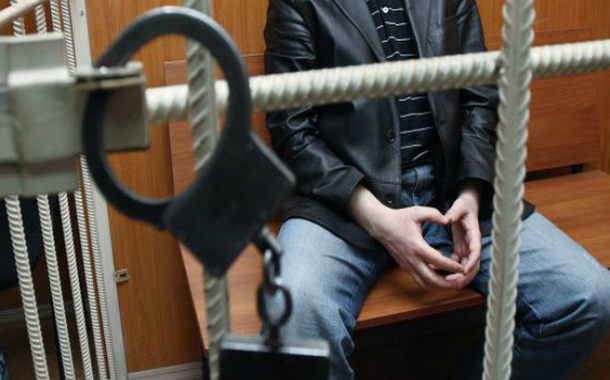 İndoneziyada yeni evlənən cütlük təcavüzkarın cinsi orqanını yedi