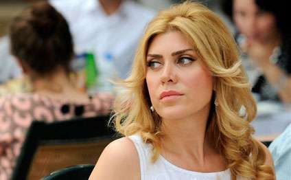 Xoşqədəm film çəkir