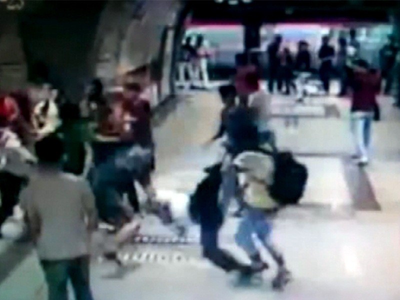 Arvadı və sevgilisini küçənin ortasında güllələdi