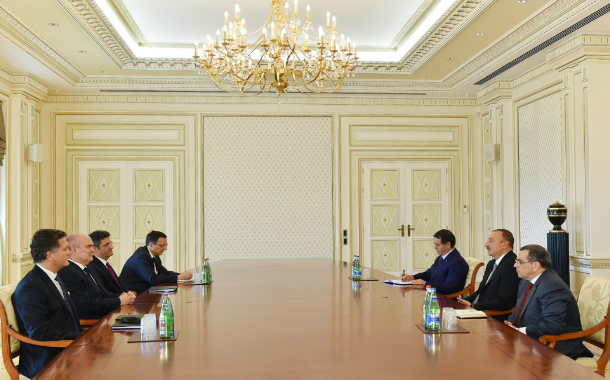 Elmar Məmmədyarov Babatunde Osotimehini qəbul etdi