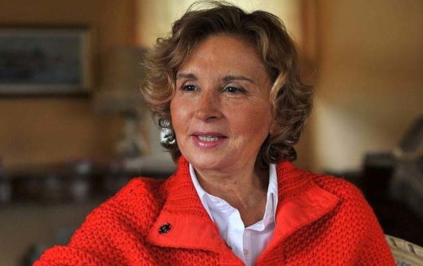 Türkiyə polisi məşhur qadın aparıcını axtarır