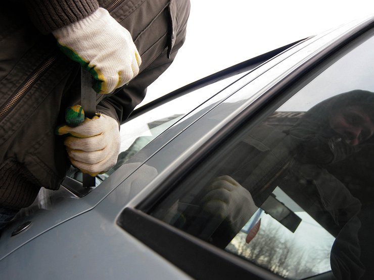 Bakıda avtomobillərin qənimi tutuldu