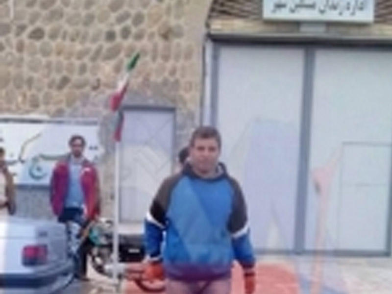 Aydın Zakiri aclıq aksiyasına başlayıb