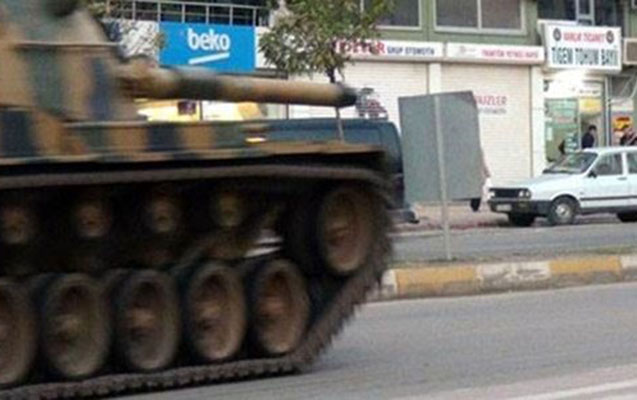 Əsgər tankın altında qalaraq öldü