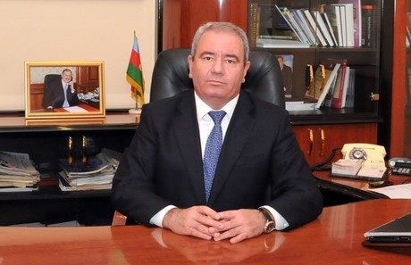 Əli Abbasov həbs olunan işçilərindən danışdı