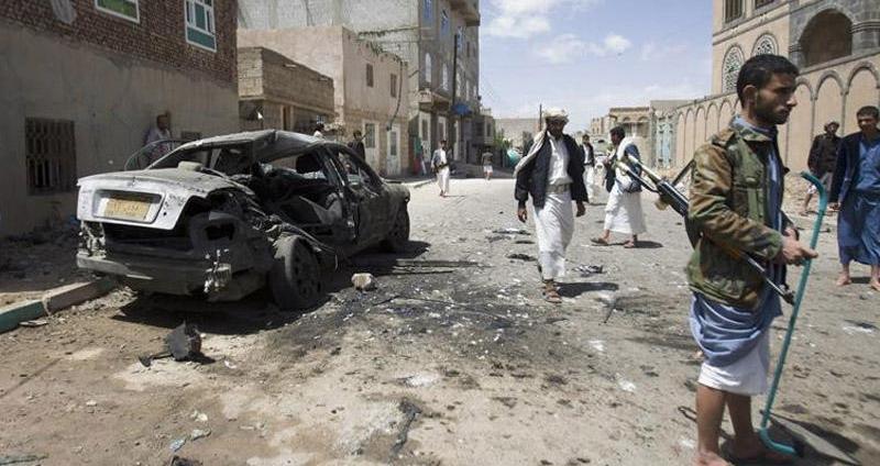 Avtomobil minaya düşdü