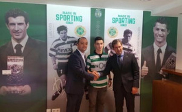 Azərbaycanlı futbolçu Portuqaliya 