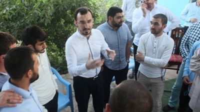 Din pərdəsi, yoxsa dini pərdələməyə çalışanalar?