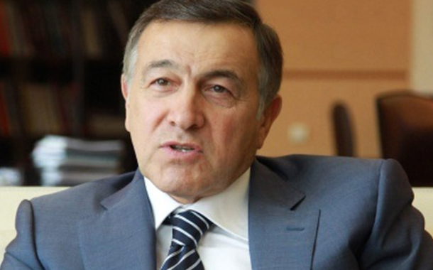 “Evimin qapısına dinamit qoyublar...”