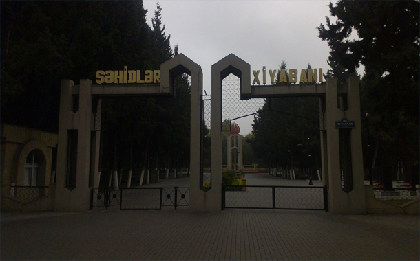 Mingəçevir Şəhidlər Xiyababanında biabırçılıq