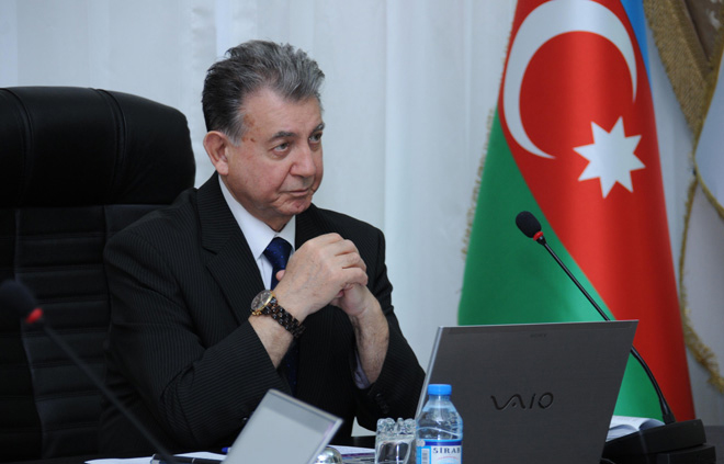 AMEA prezidenti institut direktorları arasında gənclərin olmaması səbəbini açıqladı