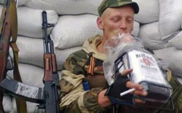 Donetsk separatçıları üsyana qalxdılar