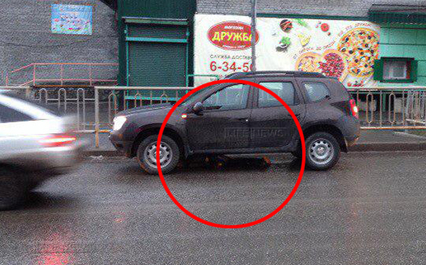 ŞOK: Avomobilin altında cəsəd sürüdüyündən xəbəri olmayıb