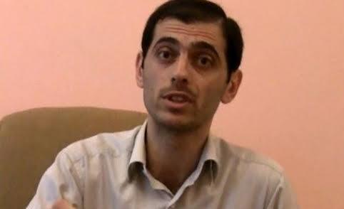 MTN evində axtarış apardı, polisin paqonunu cırdı