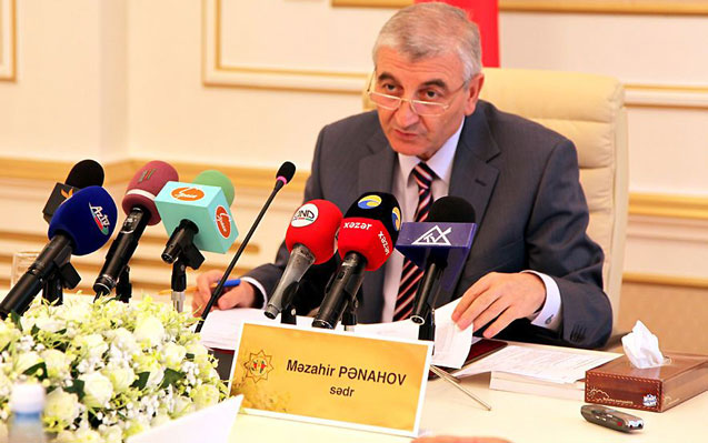 Məzahir Pənahov iclas keçirdi