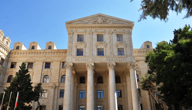 Rəsmi Bakı həmsədrlərə irad tutdu