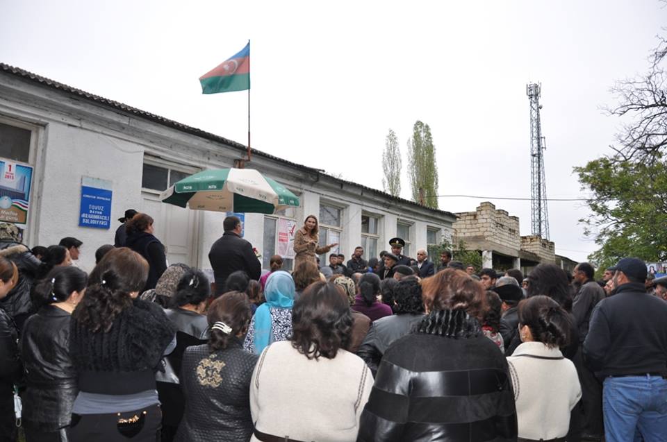 Millət vəkili Qənirə Paşayeva Tovuzda seçicilərlə möhtəşəm görüşkeçirib