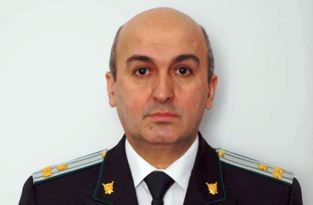 Elşad Abdullayevin prokuror qardaşı işdən niyə çıxarıldı?