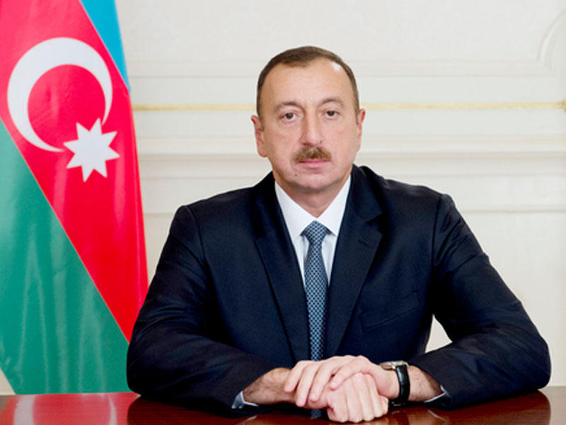 Azərbaycan prezidenti çexiyalı həmkarını təbrik etdi