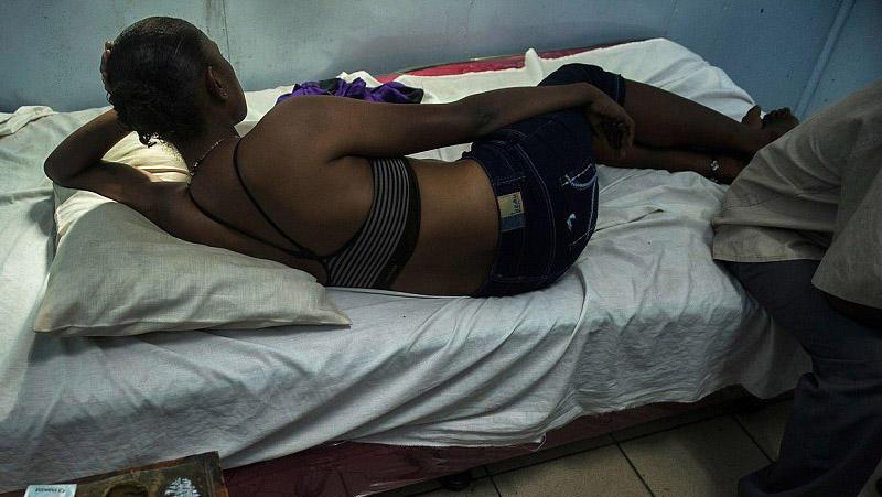 Bu ölkədə hər 10 qadından 7-si...