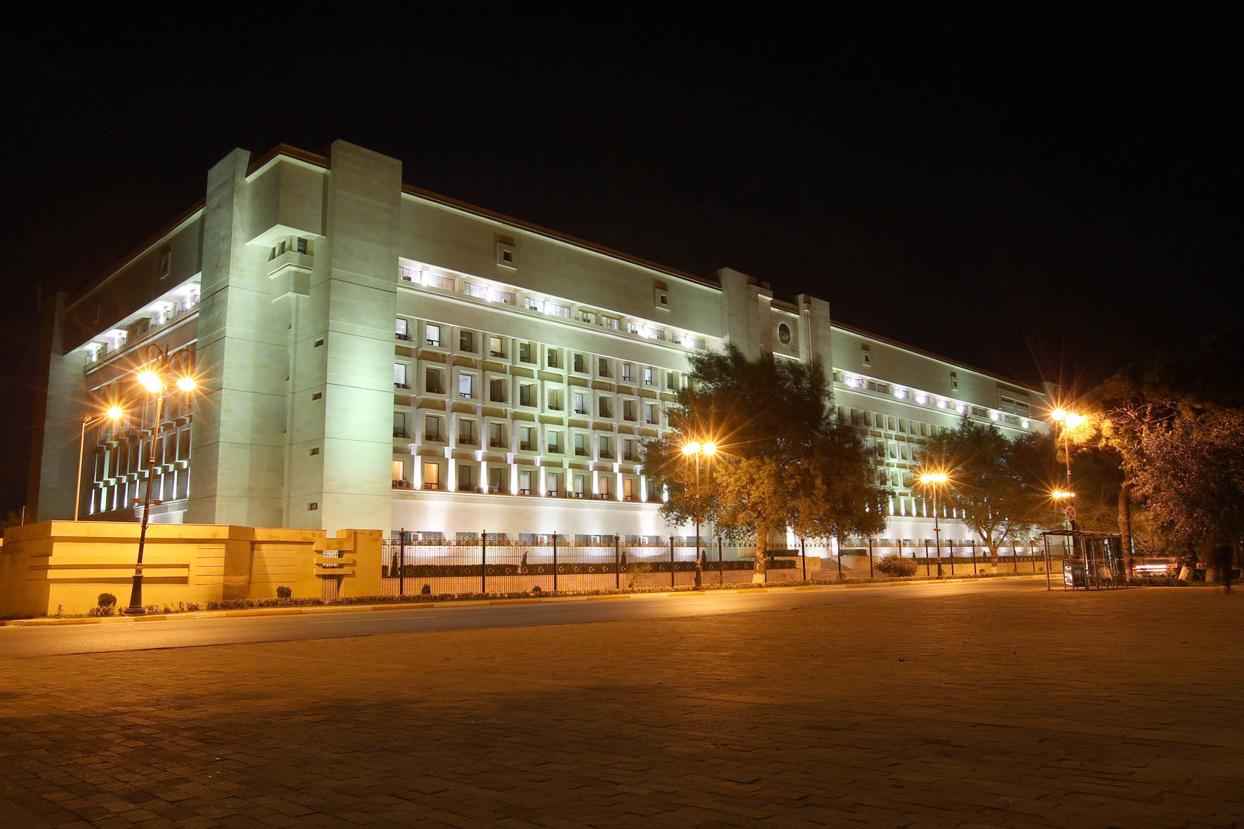 MTN-in dörd generalı işdən çıxarıldı