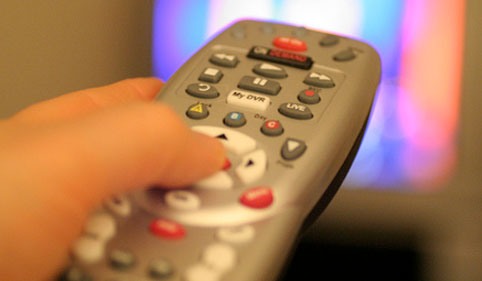 Azərbaycanda 2 telekanalın yayımı