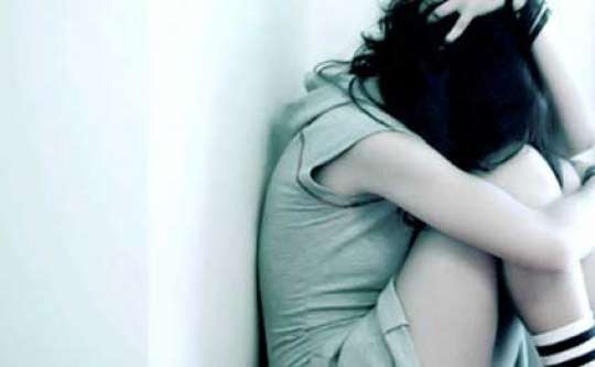 Şəkidə adam öldürən şəxs qızı şantaj etdi