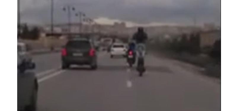 Bakıda motoşou: ölümlə oynadı