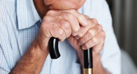 Bakıda yaşlı kişini küçədə döydülər