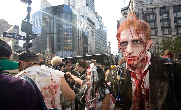 ZombieCon festivalında atışma