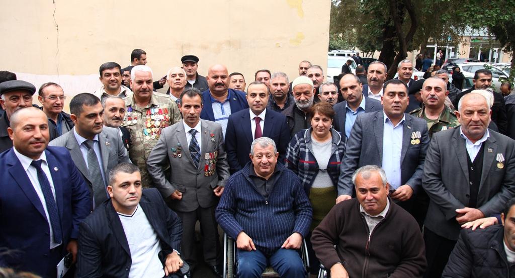 Azay Quliyevin  Qarabağ veteranları, əlilləri və şəhid ailələri ilə görüşündə izdiham
