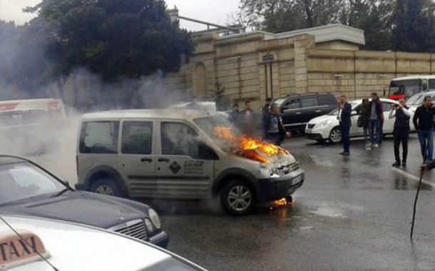 “Lider” TV-nin avtomobili yandı