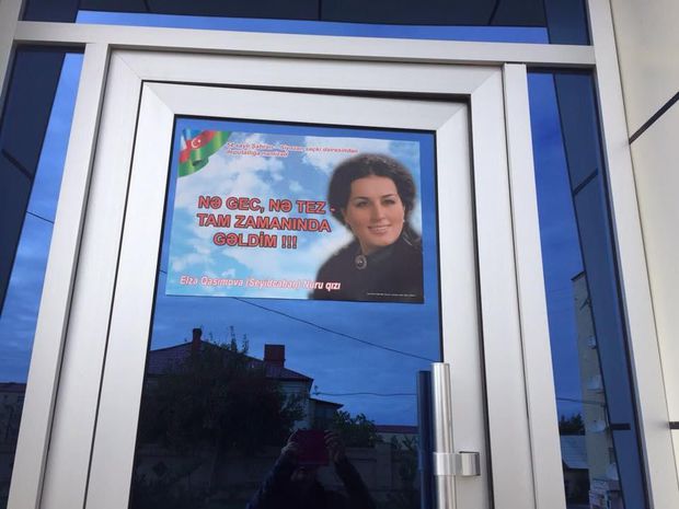 Elza təbliğata başladı