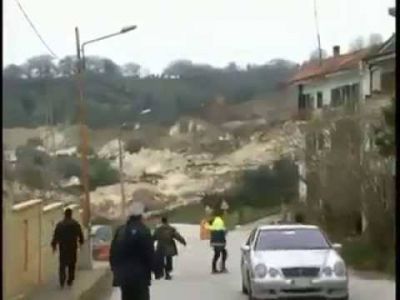 Böyük dağ bir anda çökdü - O anlara...