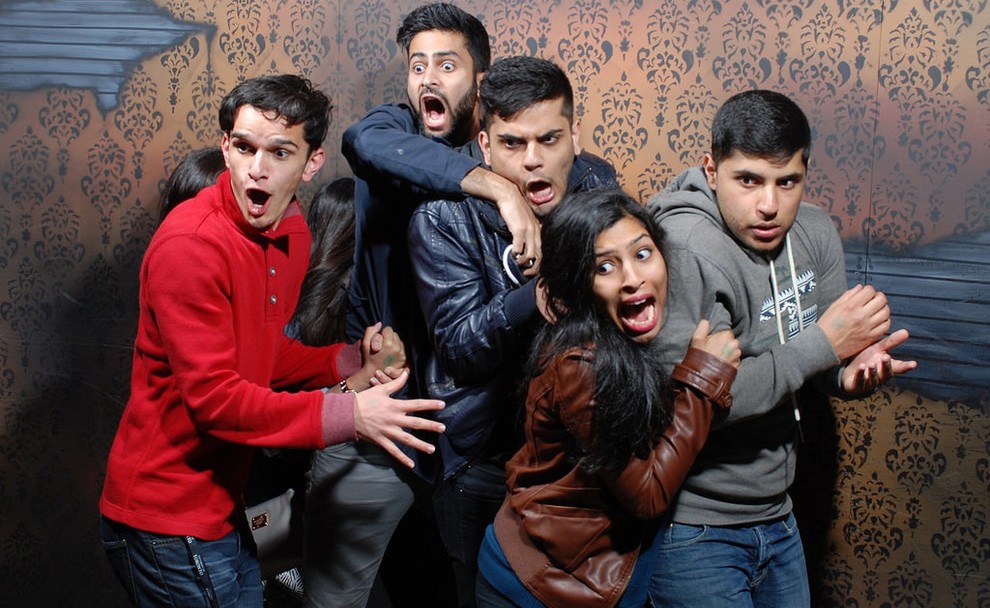 İnsan qorxduqda hansı vəziyyətə düşür