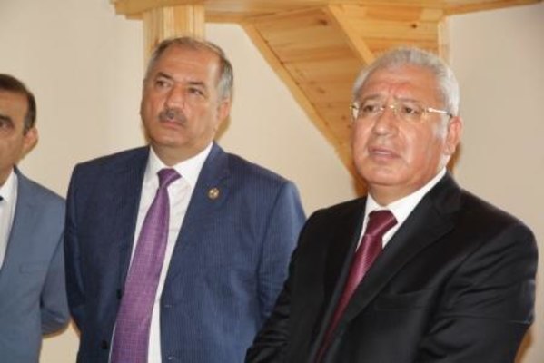 CƏLİLABAD RAYON KƏND TƏSƏRRÜFATI İDARƏSİNİN İNZİBATİ BİNASININ AÇILIŞI OLUB