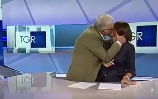 Canlı yayımda aparıcı qızla öpüşdü