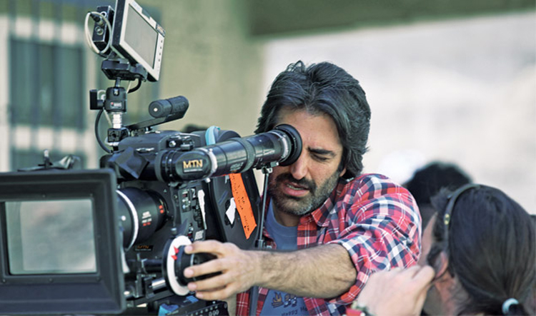 Kırmızıgül azərbaycanlı milyarderin təklifini rədd etdi