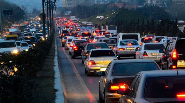 Bakıya buraxılmayan rayonlular