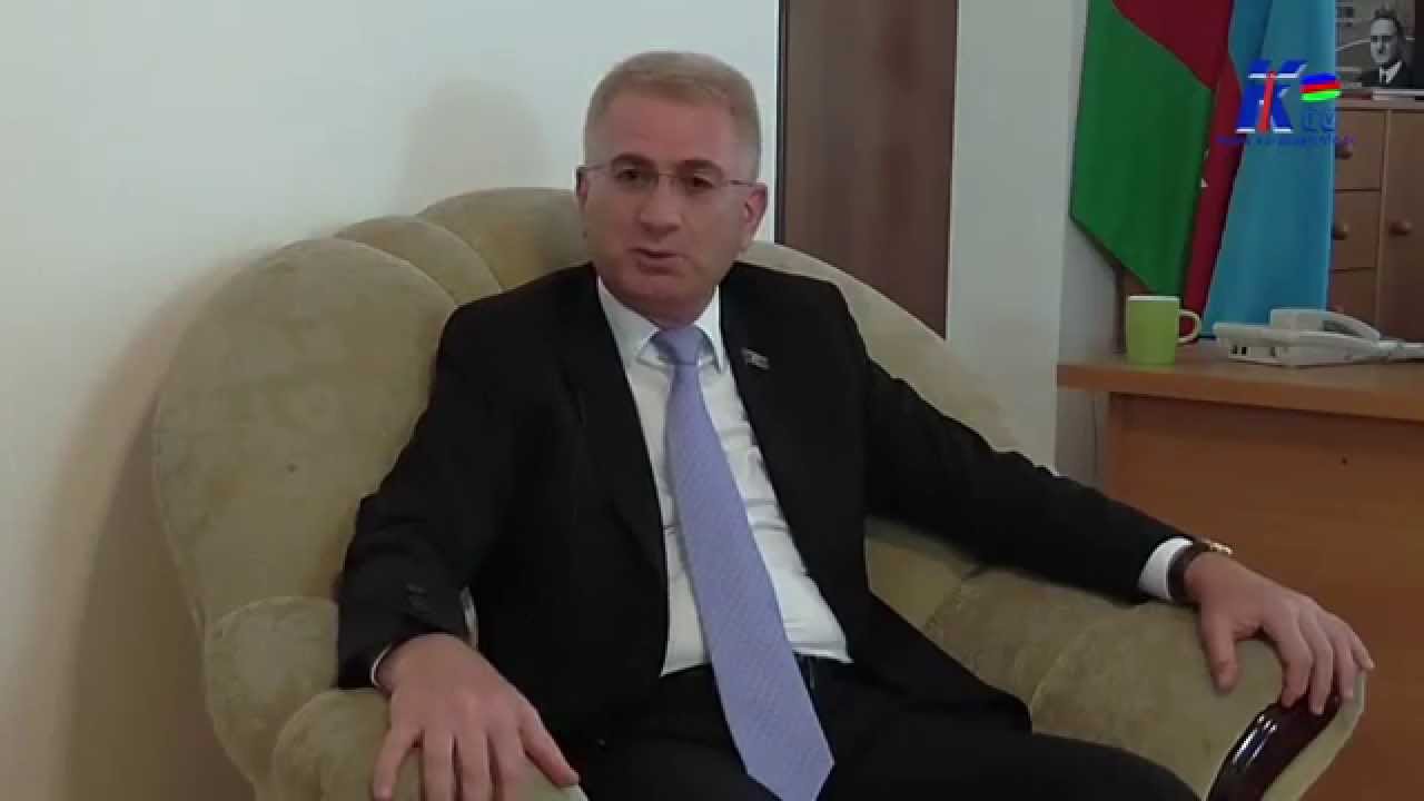 Falçıya elmi məqalə yazan, saxta diplom paylayan antiəliyevçi deputatı